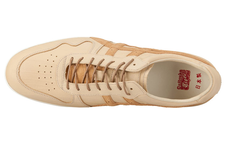 Lookbook Onitsuka Tiger Fabre Low ''Beige Balance'' Sneakers Beige Herrenschuhe. 1181A017-250