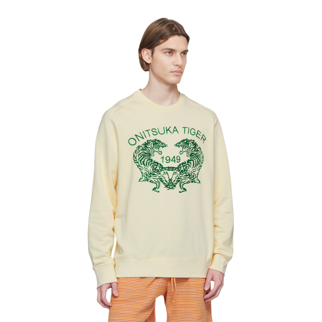 Shop Sudadera Onitsuka Tiger FW24 SWETA TOP Logo Crewneck Off-White. 2183B406-700