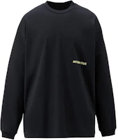 Onitsuka Tiger Graphic Black Crewneck Sweatshirt Unisex Casual and Comfortable Fit 2183B163-001 Onitsuka Tiger Graphic Black Crewneck Sweatshirt Unisex Casual and Comfortable Fit 2183B163-001