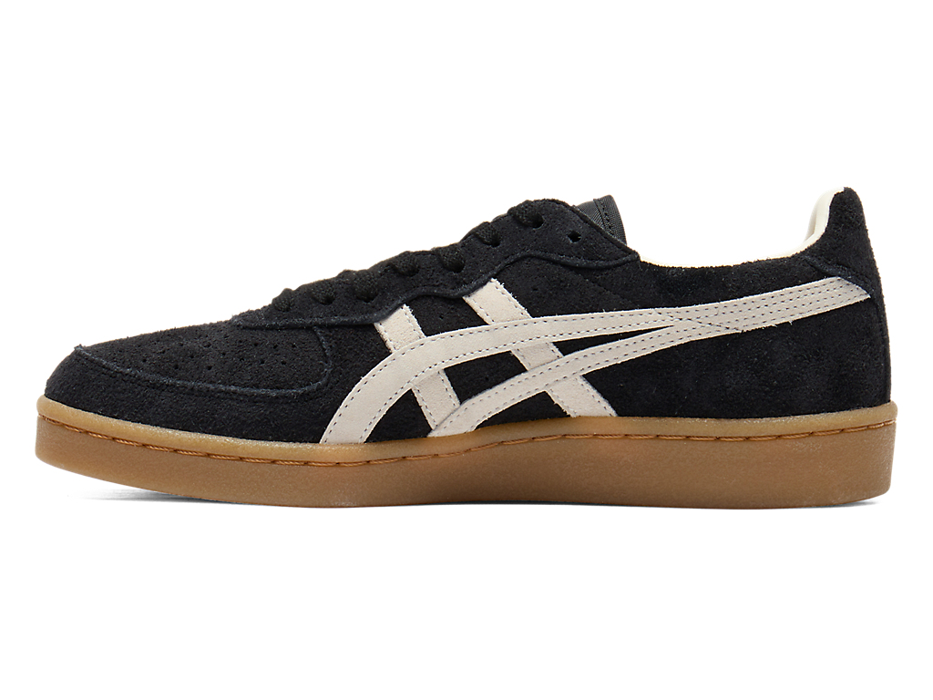 Lookbook Onitsuka Tiger GSM HITAM/PUTIH 1183C436-001