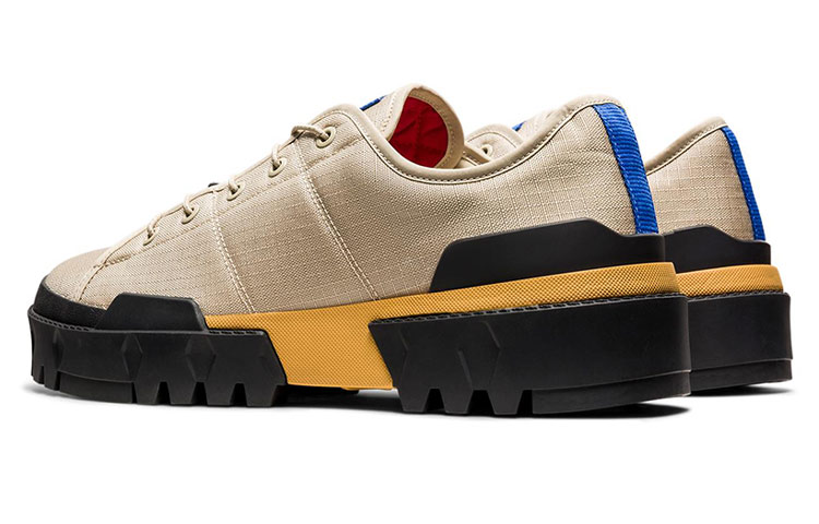 Shop Onitsuka Tiger HMR Peak Lo Beige/Weiß Sneakers 1183B534-200