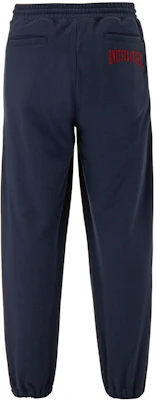 Pantalones Jogger Verdes Unisex Onitsuka Tiger con Logo Bordado. 2183B376-400 Lookbook Pantalones Jogger Verdes Unisex Onitsuka Tiger con Logo Bordado. 2183B376-400