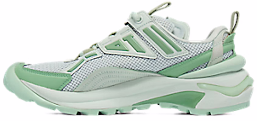 鬼冢虎 LAPLUNG 浅薄荷/冰川灰 1183C542-300 Lookbook 鬼冢虎 LAPLUNG 浅薄荷/冰川灰 1183C542-300