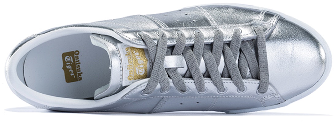 Onitsuka Tiger鬼塚虎 LawnShip 舒適休閒 低筒 板鞋 男女同款 銀色 Lookbook Onitsuka Tiger鬼塚虎 LawnShip 舒適休閒 低筒 板鞋 男女同款 銀色