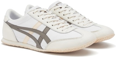 Onitsuka Tiger Machu Racer 'Putih Kelabu' 1183B770-106 Lookbook Onitsuka Tiger Machu Racer 'Putih Kelabu' 1183B770-106