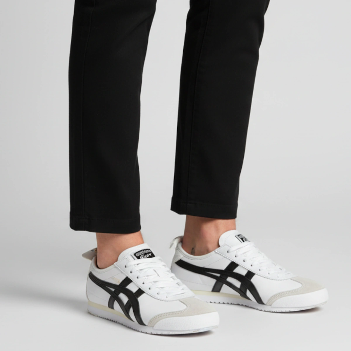 Onitsuka Tiger Mexico 66 'White Black'
