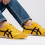 Order Onitsuka Tiger Mexico 66 'Kuning Hitam' 1183C102-751