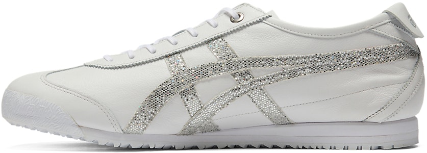 Onitsuka Tiger Mexico 66 SD 'Putih Perak Asli' 1183C345-100 Lookbook Onitsuka Tiger Mexico 66 SD 'Putih Perak Asli' 1183C345-100