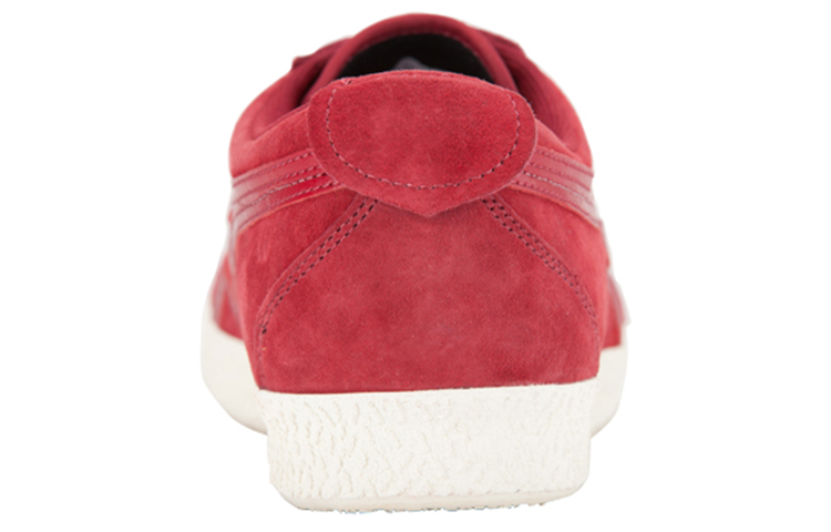 Shop Onitsuka Tiger Mexico Delegation &#x27;Merah&#x27; D6E7L-2626