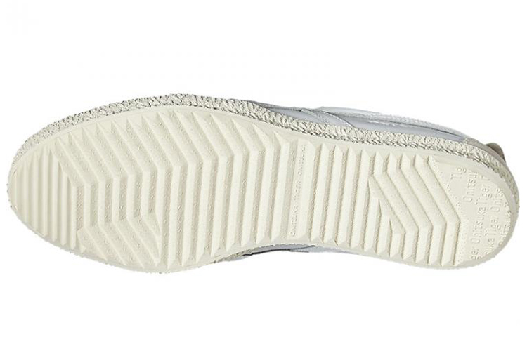 Shop Onitsuka Tiger Mexico Delegation 舒適休閒板鞋 男女款 白色