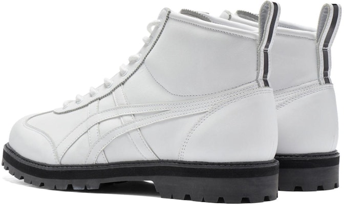 Onitsuka Tiger Mexico Rinkan 'Putih Hitam' 1183C238-100 Lookbook Onitsuka Tiger Mexico Rinkan 'Putih Hitam' 1183C238-100