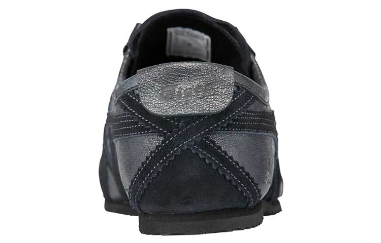 Lookbook Onitsuka Tiger Mexico Slip-On Deluxe 'Hitam' 1181A148-001