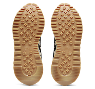 Sizing Onitsuka Tiger MOAGE CO BIRCH/BLACK 1183B555-200