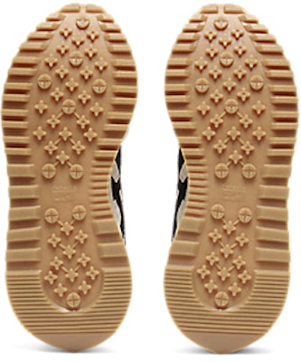 Onitsuka Tiger MOAGE CO BIRCH/BLACK 1183B555-200 Sizing Onitsuka Tiger MOAGE CO BIRCH/BLACK 1183B555-200