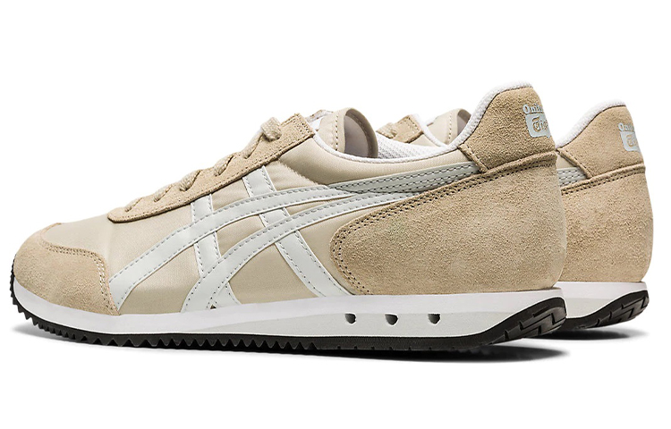 Shop Onitsuka Tiger New York 'Coklat Muda Beige' 1183A205-201