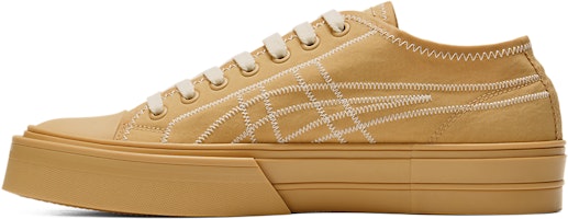 鬼塚虎 OK 籃球 低筒 帆布鞋/象牙白 1183C474-201 Lookbook 鬼塚虎 OK 籃球 低筒 帆布鞋/象牙白 1183C474-201