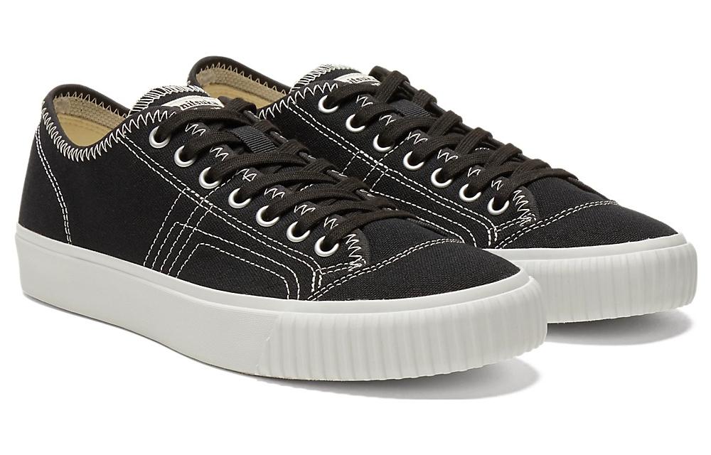Shop Onitsuka Tiger OK籃球低筒 舒適耐磨板鞋 男女同款 黑色