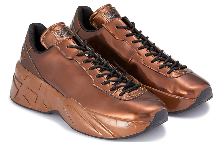 Lookbook Onitsuka Tiger P-Trainer Prism รองเท้ากีฬา 1183A798-200