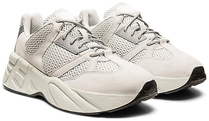 Onitsuka Tiger P-Trainer Creamy 1183A589-022 Lookbook Onitsuka Tiger P-Trainer Creamy 1183A589-022