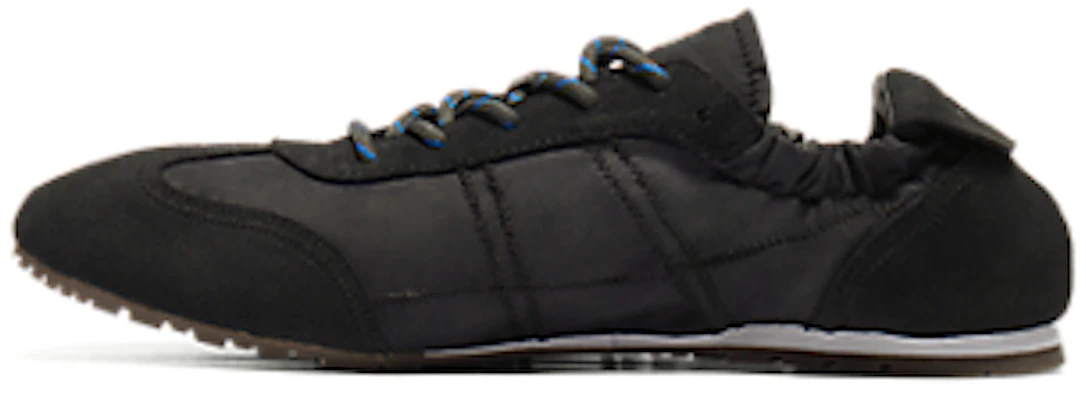 Onitsuka Tiger PLABALA HITAM/HITAM 1183C541-001 Lookbook Onitsuka Tiger PLABALA HITAM/HITAM 1183C541-001