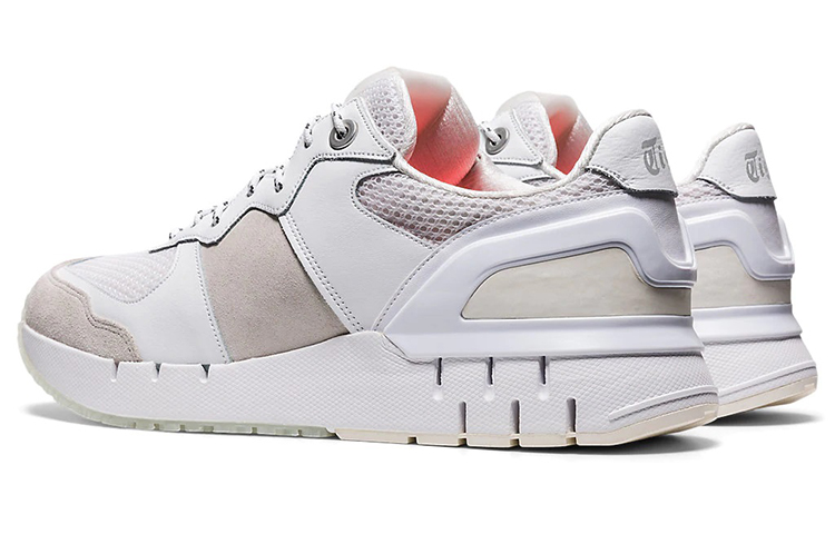 Shop 오니츠카 타이거 리블랙 러너 MP '그레이 화이트' 1183A815-100