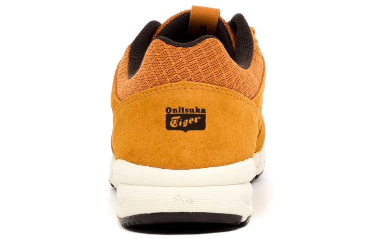 Shop Onitsuka Tiger Shaw Runner ''Gele Comfort'' D447L-7171