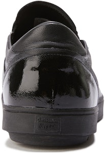 Onitsuka Tiger Slip-On Deluxe 'Hitam Selesa' 1181A181-001 Purchase Onitsuka Tiger Slip-On Deluxe 'Hitam Selesa' 1181A181-001