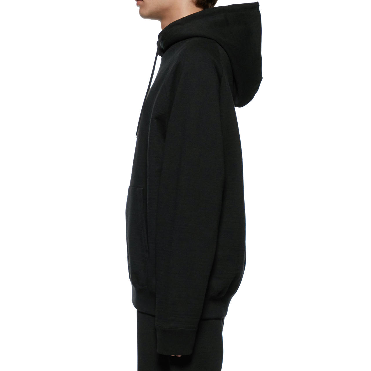 Purchase Sudadera Onitsuka Tiger Negra Unisex con Estampado de Letras. 2183B279-001