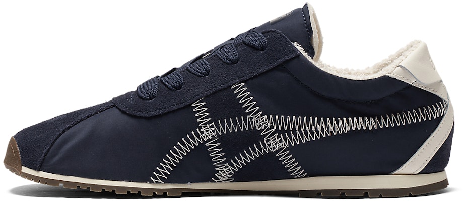 Onitsuka Tiger Tiger Corsair A55 'Midnight Cream' 1183C317-401 Lookbook Onitsuka Tiger Tiger Corsair A55 'Midnight Cream' 1183C317-401