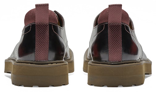 ONITSUKA TIGER TIGER DERBY SEPATU ORI INDONESIA 1183C419-200 Purchase ONITSUKA TIGER TIGER DERBY SEPATU ORI INDONESIA 1183C419-200