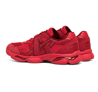 Shop Onitsuka Tiger TIGRUN CLASSIC RED/CLASSIC RED 1183C478-600