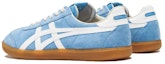 Lookbook Onitsuka Tiger Tokuten 'Biru Fusion Gum' 1183A907-400