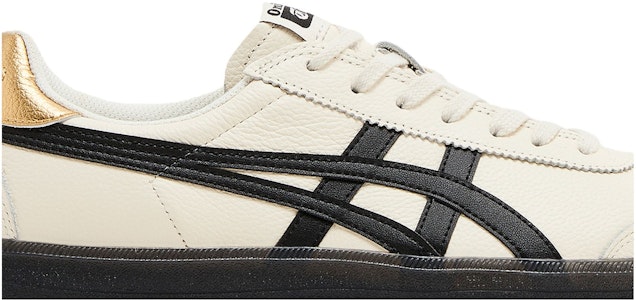 Onitsuka Tiger Tokuten 'Putih Hitam Emas' 1183B938-100 Shop Onitsuka Tiger Tokuten 'Putih Hitam Emas' 1183B938-100