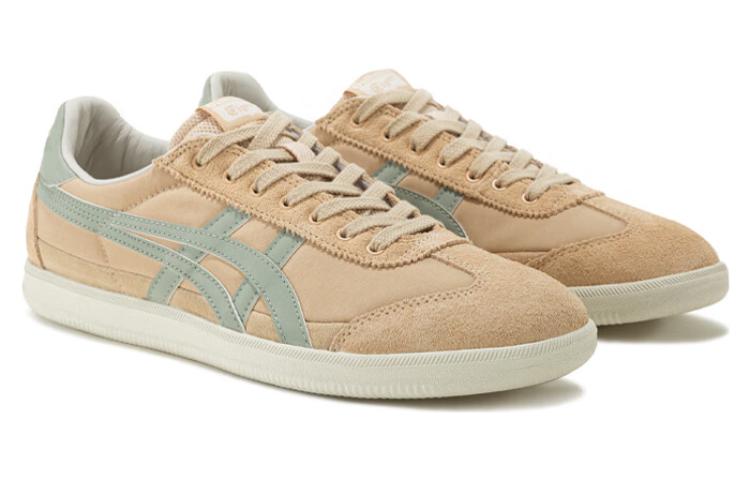 Shop Onitsuka Tiger鬼塚虎 防滑耐磨 低筒 運動休閒鞋 男女同款 棕綠