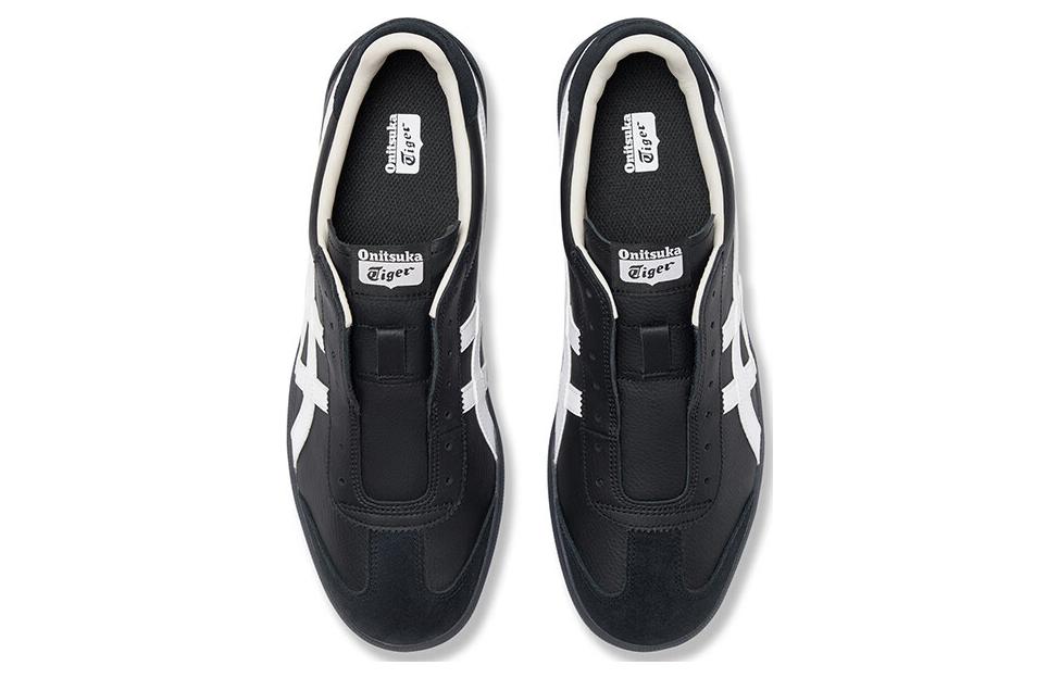 Shop Onitsuka Tiger鬼塚虎 Tokuten Slip-On 舒適休閒 防滑耐磨 低筒 板鞋 男女款 黑白