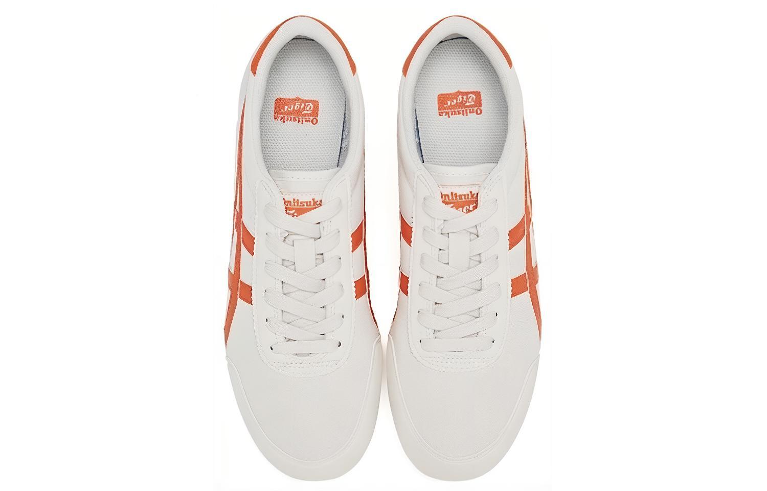 Shop Onitsuka Tiger鬼塚虎經典拼色休閒低幫跑步鞋 男女同款 米白橙