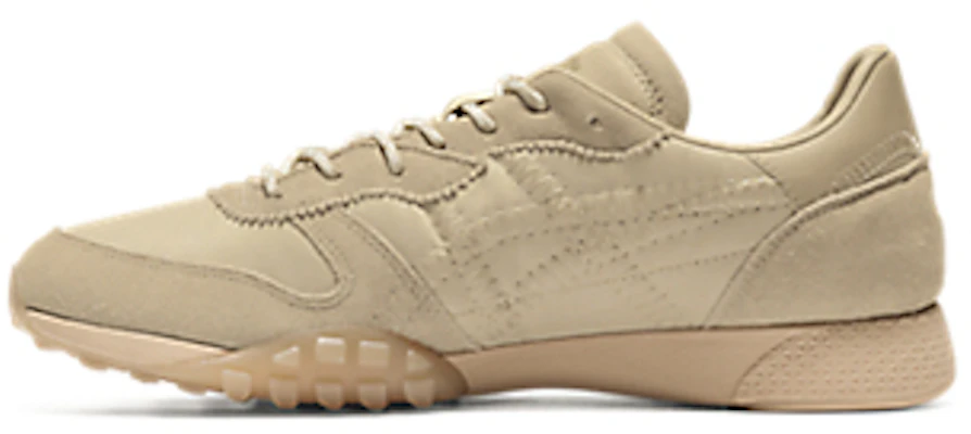 Onitsuka Tiger TRASPIKE 米色/米色 1183C558-200 Lookbook Onitsuka Tiger TRASPIKE 米色/米色 1183C558-200