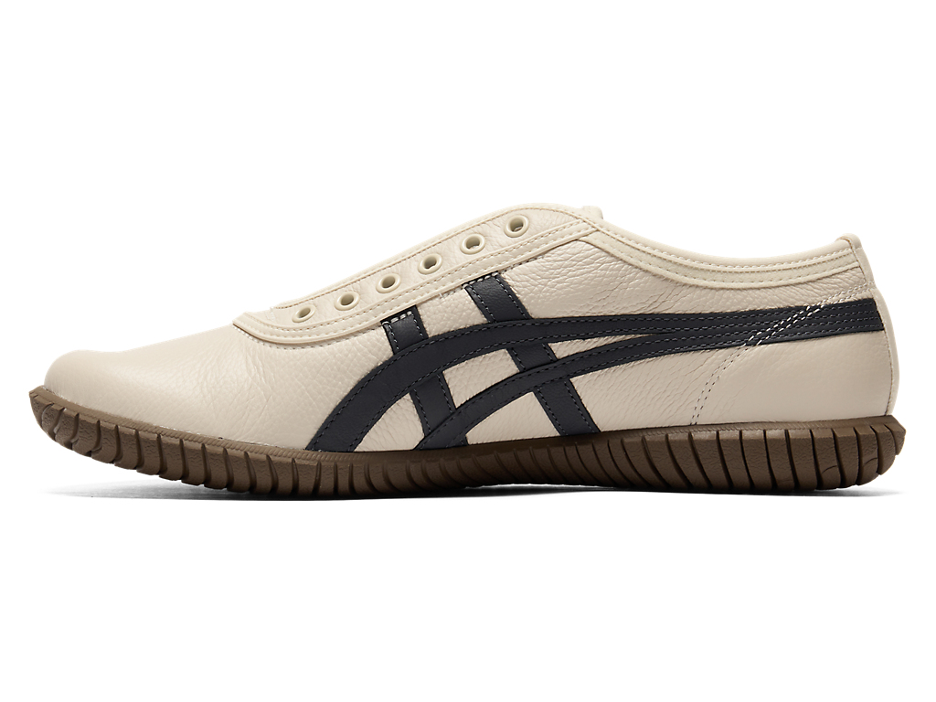 Lookbook Onitsuka Tiger TSUNAHIKI SLIP-ON BIRCH/INDIGO NAVY Pria/Wanita. 1183C529-200