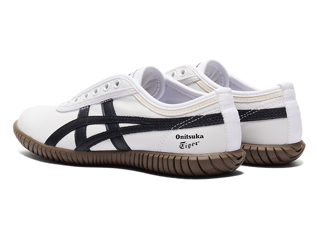 Shop Onitsuka Tiger TSUNAHIKI SLIP-ON PUTIH/HITAM 1183C529-101