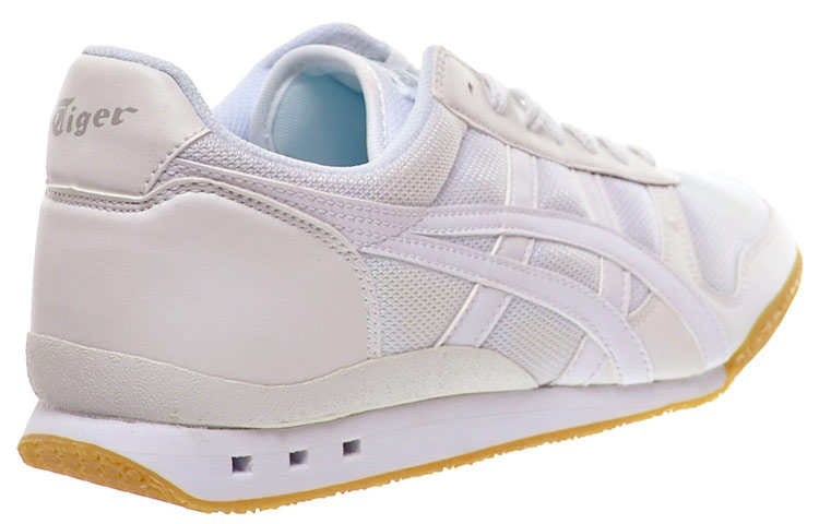 Shop オニツカタイガー ULTIMATE 81 (白) D627N-0101