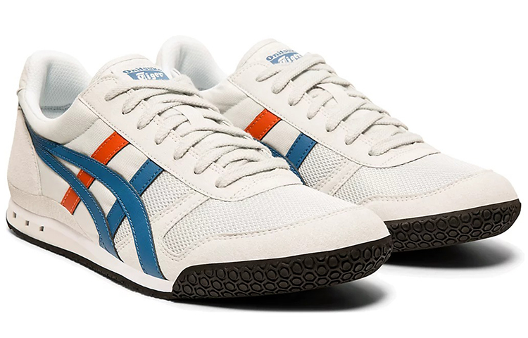 Lookbook 鬼塚虎 Ultimate 81 低筒跑步鞋 男女同款 白紅藍