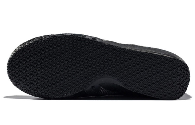 Purchase Onitsuka Tiger Ultimate 81 Low 'Black' D6E6N-9016