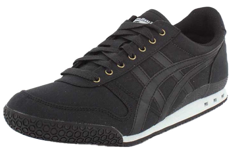 Lookbook Onitsuka Tiger Ultimate 81 防滑透氣 低筒運動鞋 黑白色