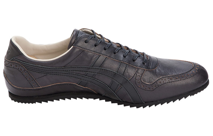 Order Onitsuka Tiger Ultimate Trainer ''Schwarz'' 1181A024-001