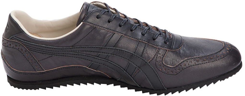 오니츠카 타이거 울티메이트 트레이너 '블랙' (Onitsuka Tiger Ultimate Trainer 'Black') 1181A024-001 Order 오니츠카 타이거 울티메이트 트레이너 '블랙' (Onitsuka Tiger Ultimate Trainer 'Black') 1181A024-001
