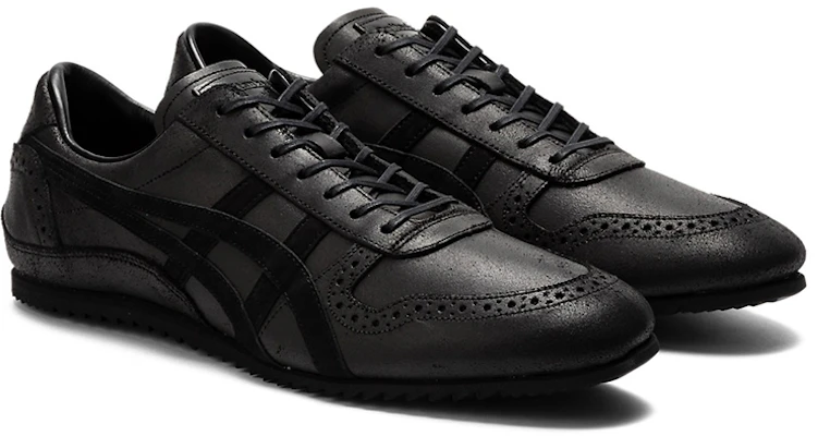 Onitsuka Tiger Ultimate Trainer 'Hitam Brogue' 1181A537-002 Order Onitsuka Tiger Ultimate Trainer 'Hitam Brogue' 1181A537-002