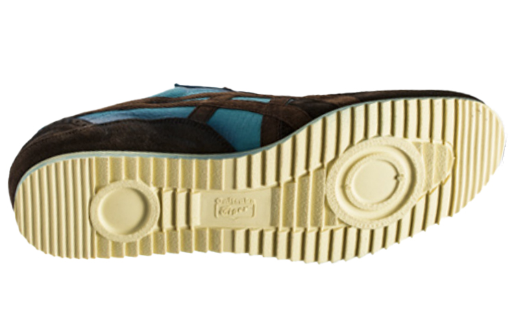 Shop Onitsuka Tiger 終極教練 舒適耐磨慢跑鞋 藍棕色
