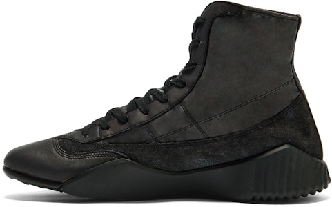 Onitsuka Tiger Wrestling A60 NM 'Hitam' 1183C346-001 Lookbook Onitsuka Tiger Wrestling A60 NM 'Hitam' 1183C346-001