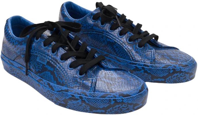 Opening Ceremony 聯名 Vans Lampin 'Princess Blue Snakeskin' VN0A38FIZGO Lookbook Opening Ceremony 聯名 Vans Lampin 'Princess Blue Snakeskin' VN0A38FIZGO