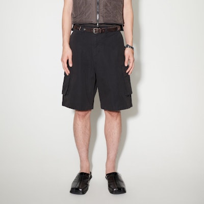 OUR LEGACY Pantalones cortos holgados Workwear Utility negros. M2244MBC Lookbook OUR LEGACY Pantalones cortos holgados Workwear Utility negros. M2244MBC